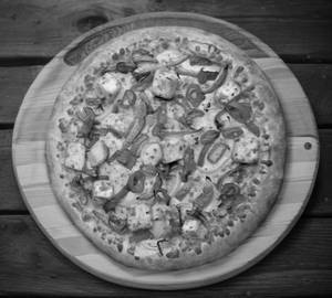 Peppy Paneer Pizza  [Small]