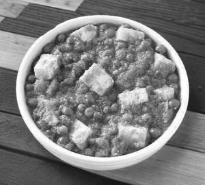 Matar Paneer