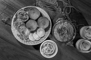 Stuffed Fusion Baati