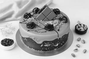 Dubai Kunafa Chocolate Cake 500g