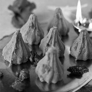 Kaju Anjeer Modak