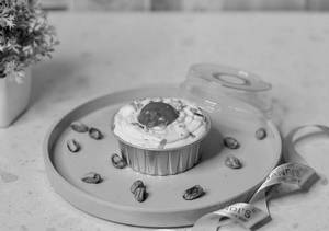 Gulab Jamun Milk Cake