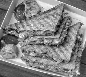 Tandoori Grilled Sandwich