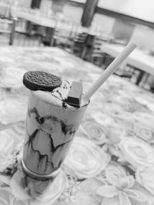 Kitkat Oreo Shake