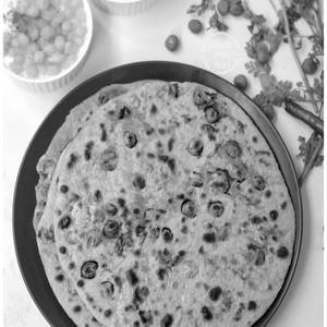 Green Chilli Lachha Paratha