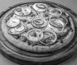 Onion Pizza 8 Inch