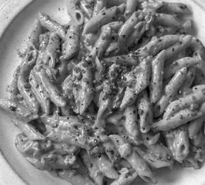 Red sauce vegetable pasta
