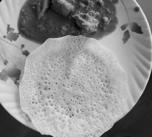 3 Appam + Chicken Curry
