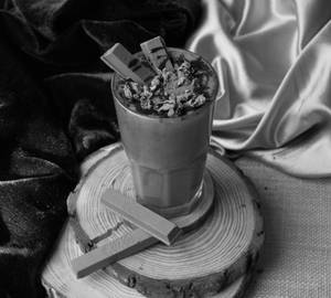 Kitkat Chocolate Shake