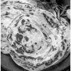 Plain Laccha Paratha