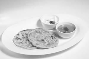 Paratha And Veg Kurma