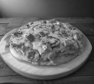 Paneer Tikka Tandoori Pizza [8 Inches 4 Slice]