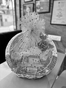 The Pink Love Basket