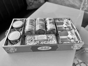 Golden Treat Tray