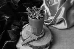 Kitkat Chocolate Shake