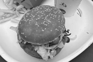 Aloo Tikki Burger