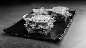 Creamy Grilled Chicken Sandwich