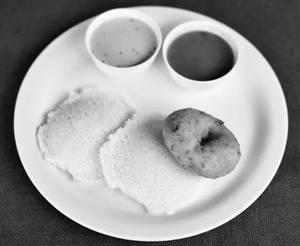 Idli Wada