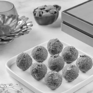 Kaju Mewa Laddu