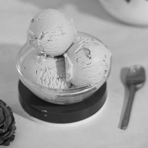 Caramel Nuts Ice Cream