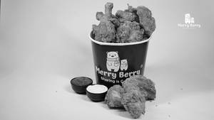 Family Chicken Bucet [ 8 Pcs]