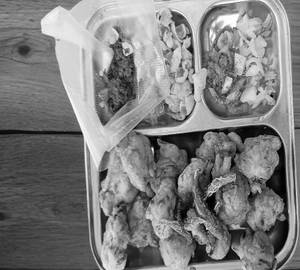 Gol bhajiya [1 plate, 12 pieces]