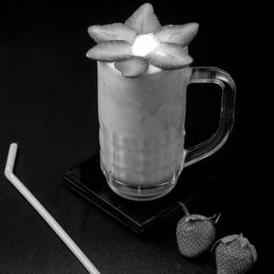Strawberry Shake [300 Ml]