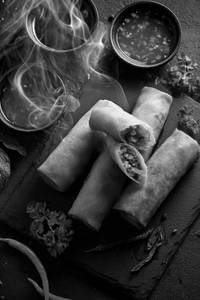Veg Spring Roll [8 Slices]