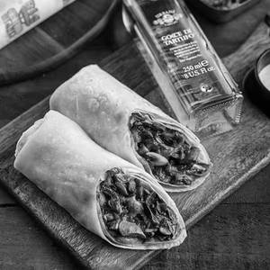 Mushroom Tikka Roll
