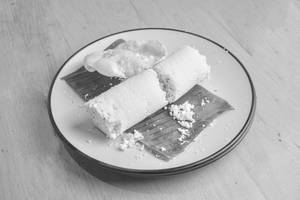 Puttu (steamed Cylindrical Rice Cake).
