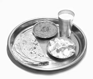 1 Kathod Sabji + 4 Roti + Chaas + Saalad