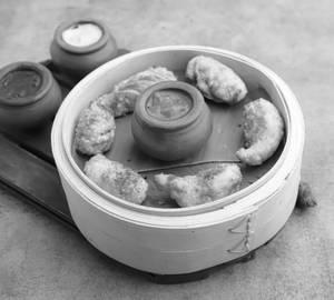Peri Peri Momos (8 Pcs)
