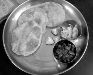 Chana Poori