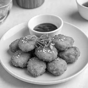 Chicken Nuggets With Schezwan Sauce