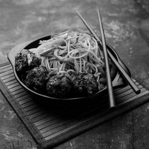 Hakka Noodles With Veg Manchurian