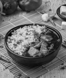 Hot Garlic Rice With Chilly Paneer