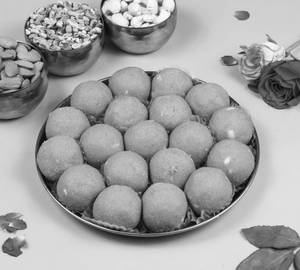 Besan Dry Fruits Ladoo ( Desi Ghee )