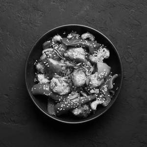 Chicken In Schezwan Sauce