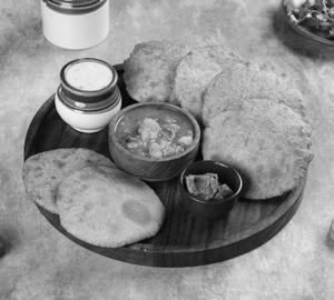 Bedmi Poori and Kachori Combo