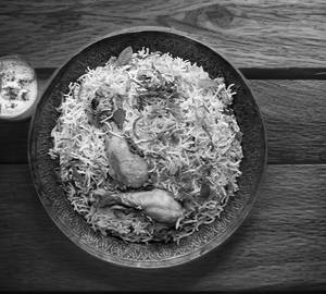 Hyderabadi Royal Dum Biriyani(1000Ml)