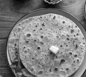 Paneer Paratha (2 Pcs Tawa Paratha)