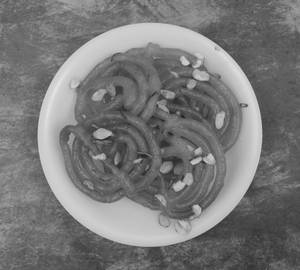 Jalebi (100 GM)