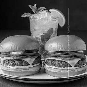 2 Classic Jumbo Burger+Any Mojito