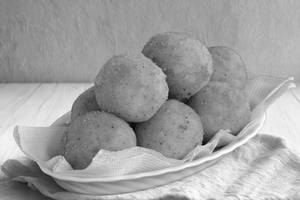 Veg & Corn Cheese Balls (serves 3-4)