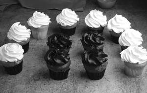 Assorted Classic Cupcakes Pack Of 2