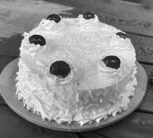White Forest Cake