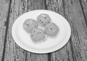 Laddu ( 2 Pcs)
