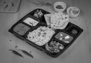 Roti-wala Premium Thali