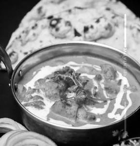 Chicken Butter Masala [2 Pieces] with 3 Tandoori Butter Roti