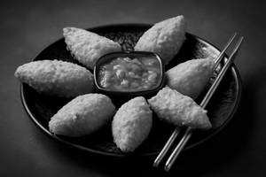 Paneer Kurkure Momo